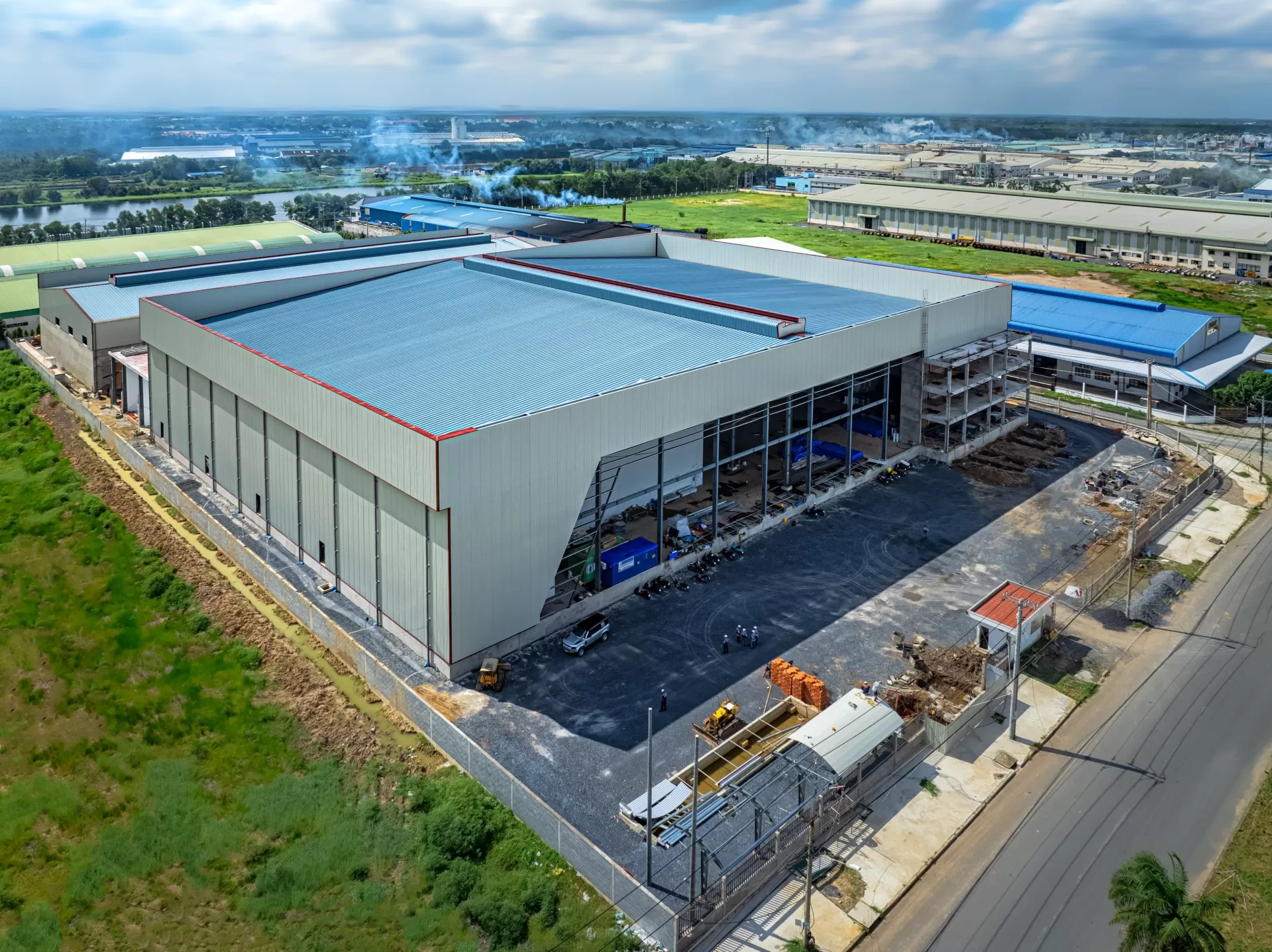 Nhà máy chế biến nông sản Đức Vinh