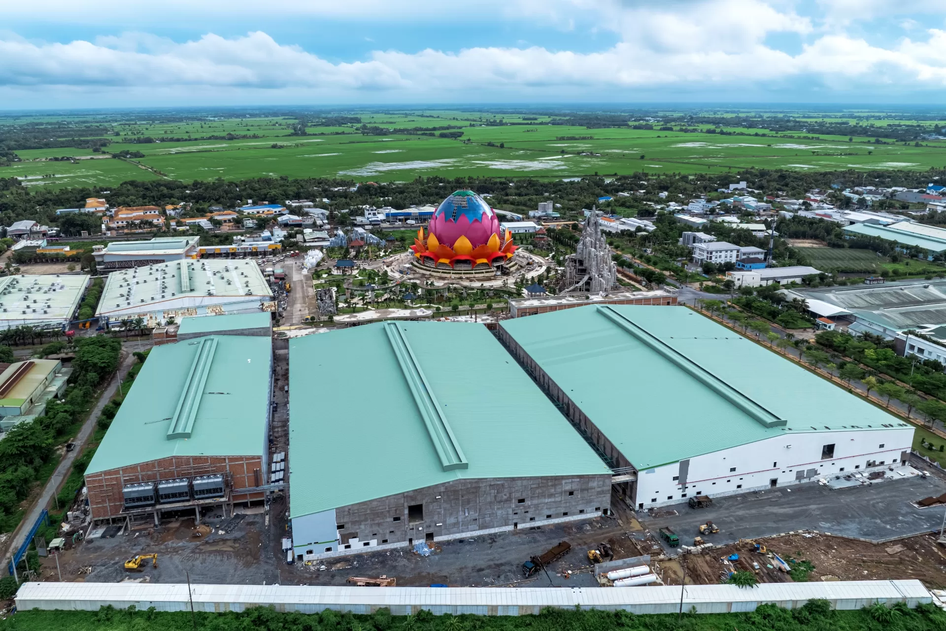 Nhà máy chế biến thực phẩm Tân Huê Viên